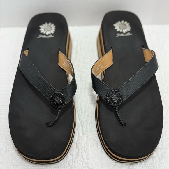 Yellow Box Black and Tan Women's Sandals - Picture 2 of 4